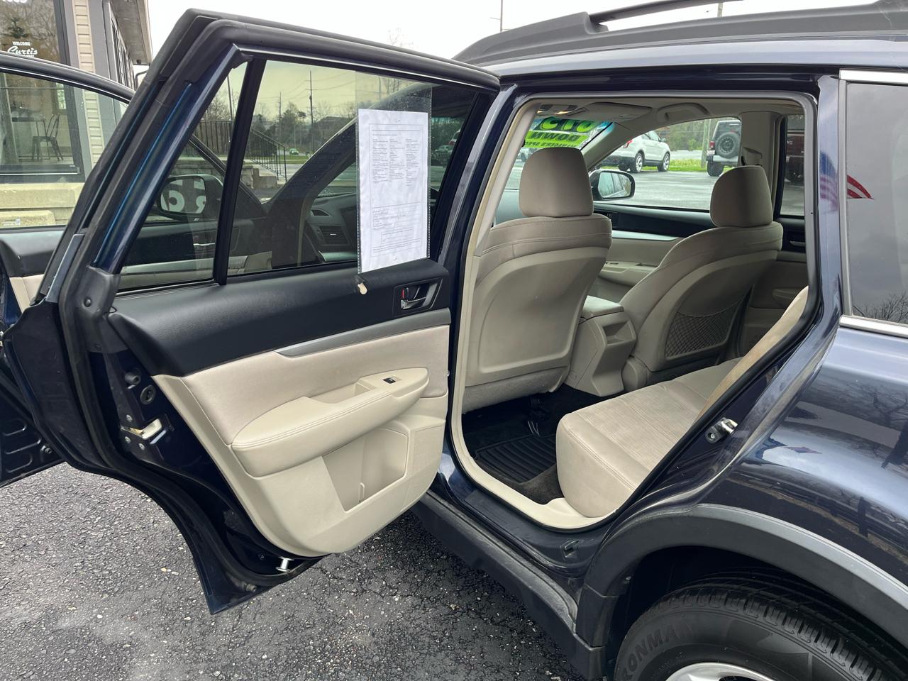 Subaru Outback 2.5i Premium 2014