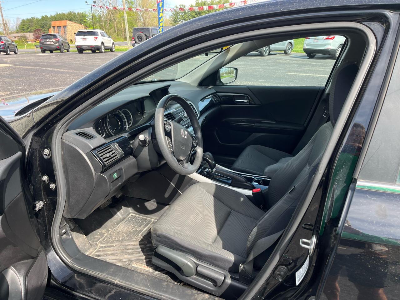 Honda Accord LX Sedan CVT 2016