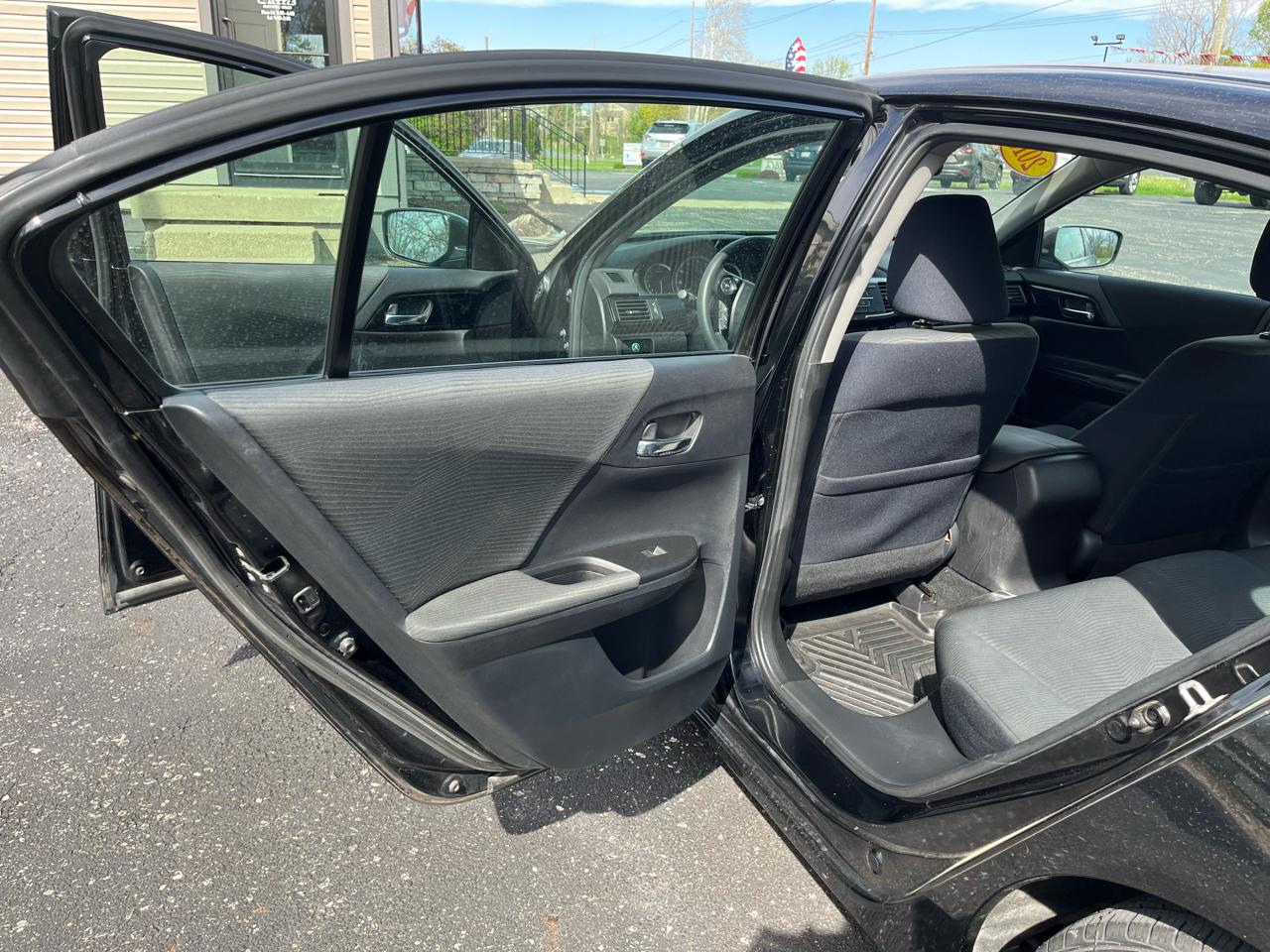 Honda Accord LX Sedan CVT 2016