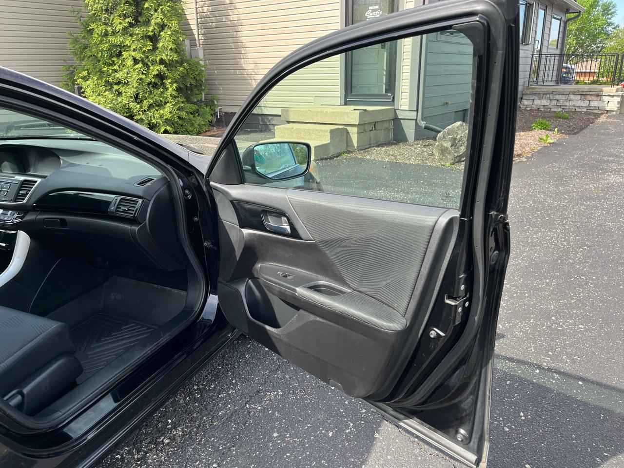 Honda Accord LX Sedan CVT 2016