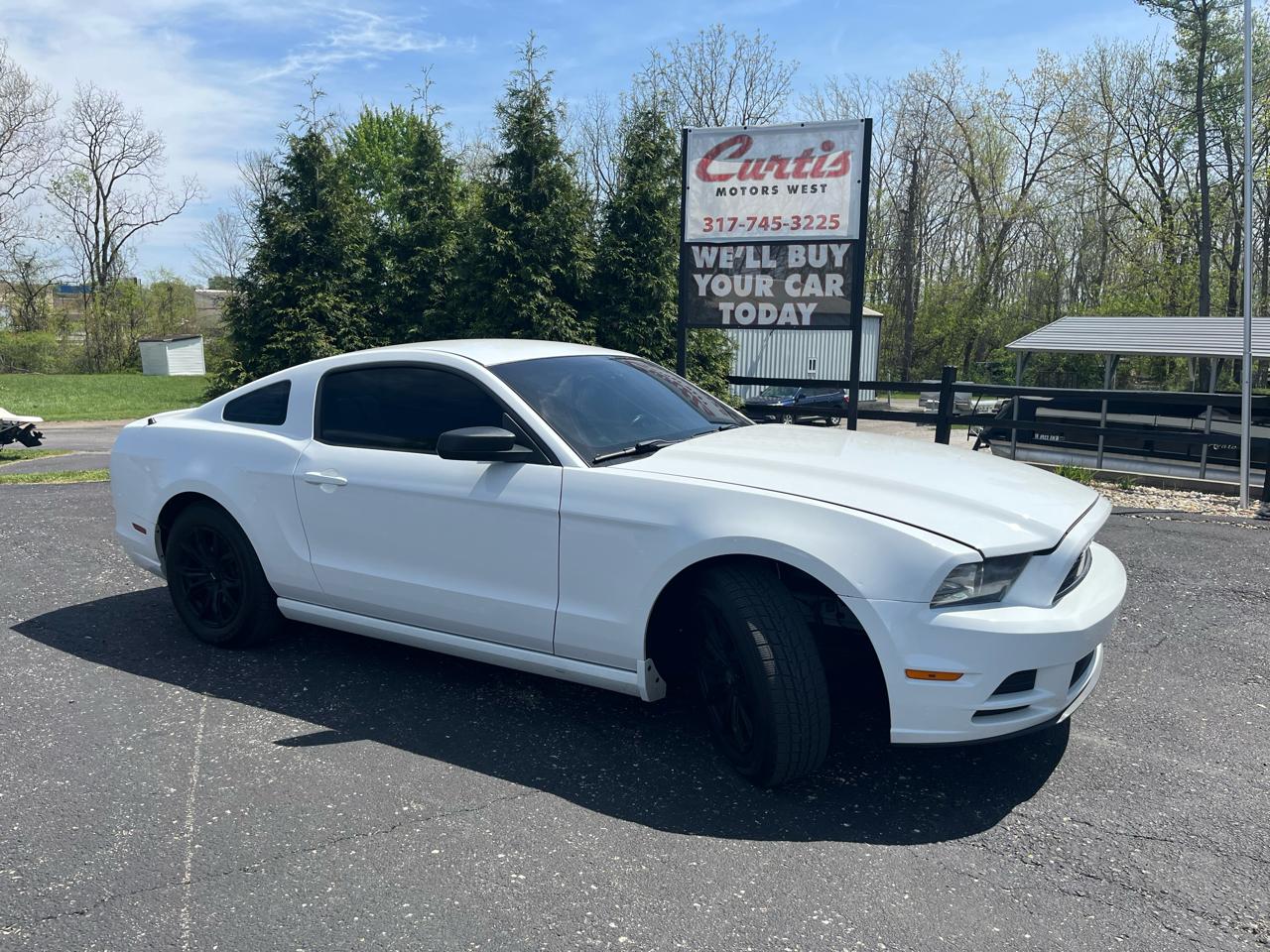 Ford Mustang V6 Coupe 2014