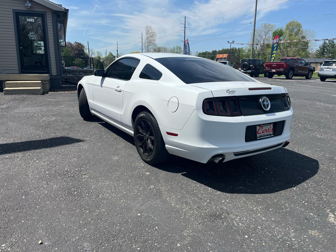 Ford Mustang V6 Coupe 2014
