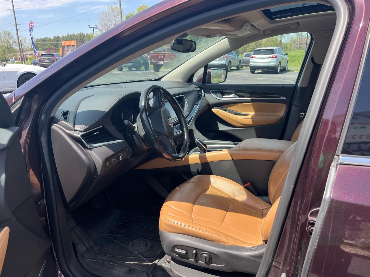 Buick Enclave Essence AWD 2018