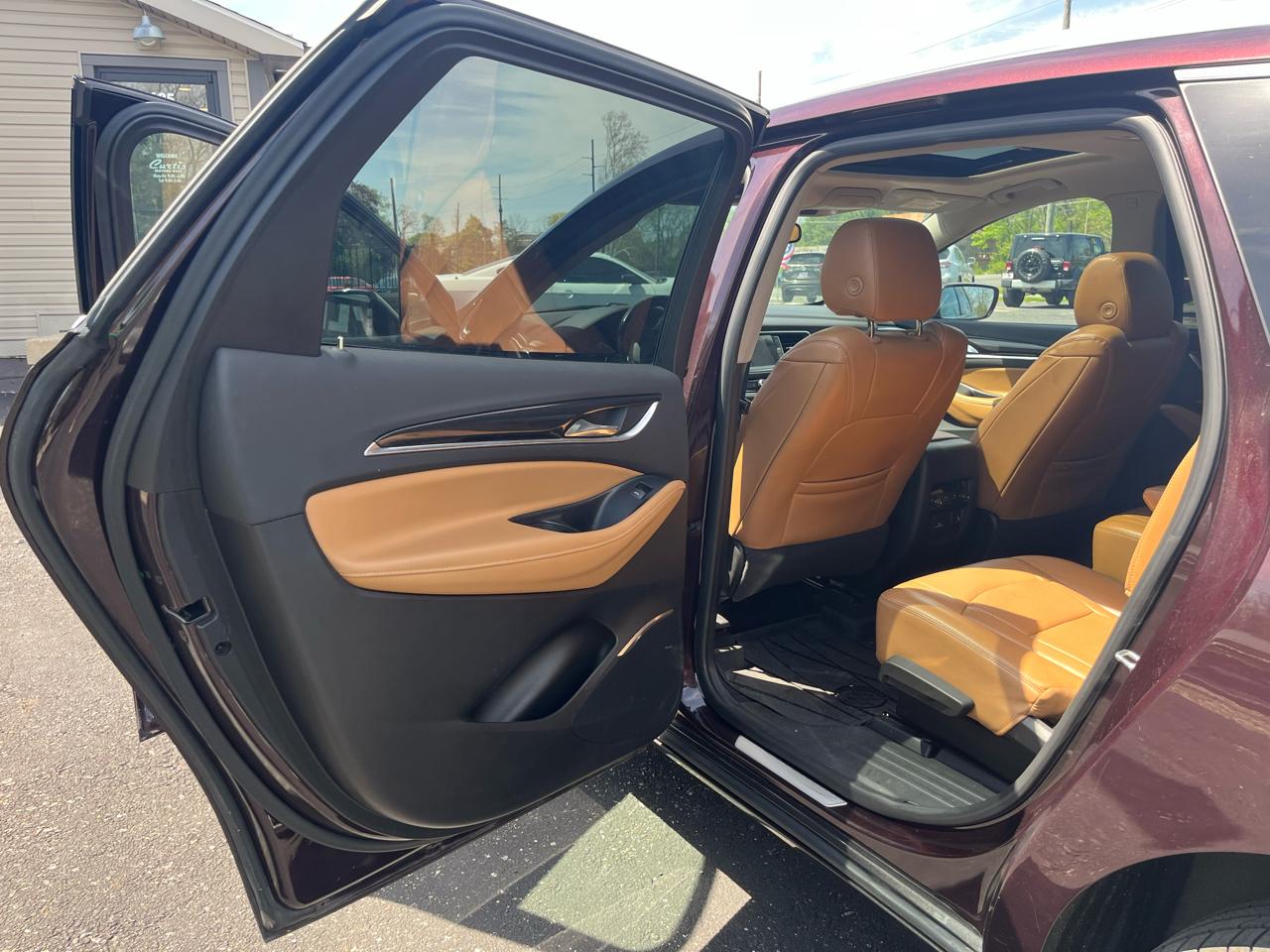 Buick Enclave Essence AWD 2018