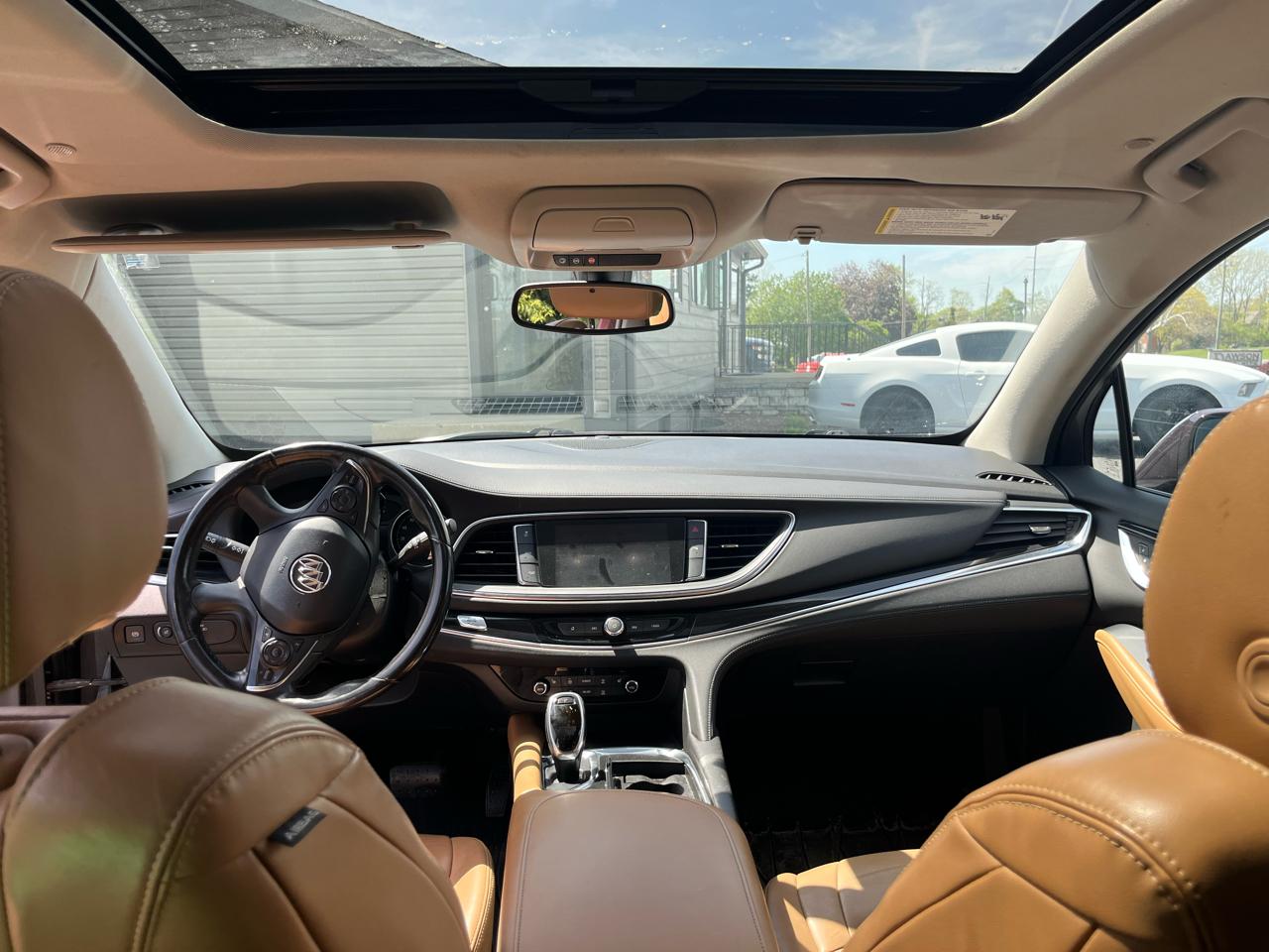 Buick Enclave Essence AWD 2018