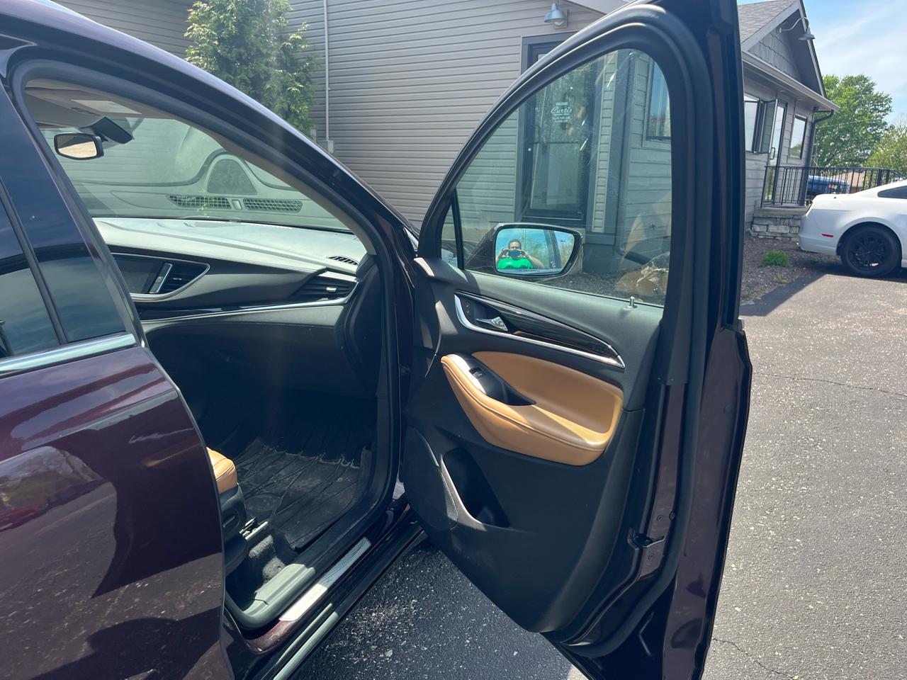 Buick Enclave Essence AWD 2018