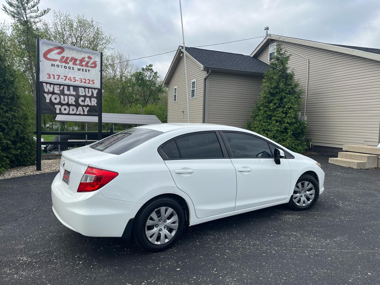 Honda Civic LX Sedan 5-Speed AT 2012