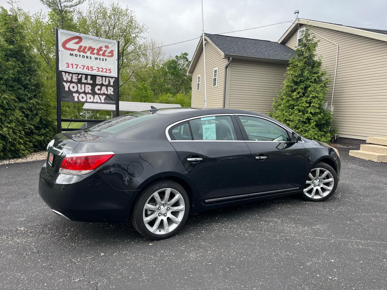 Buick LaCrosse Touring 2012