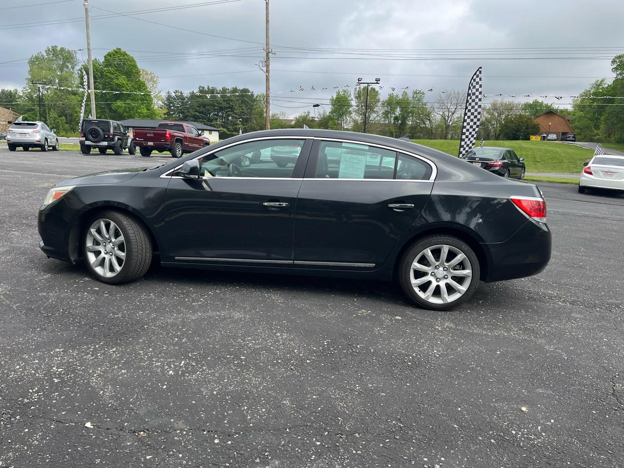 Buick LaCrosse Touring 2012