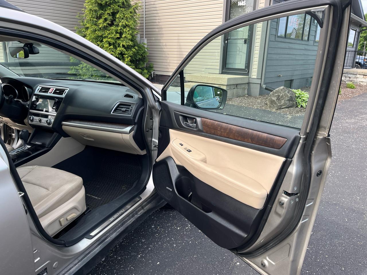 Subaru Outback 2.5i Limited 2017