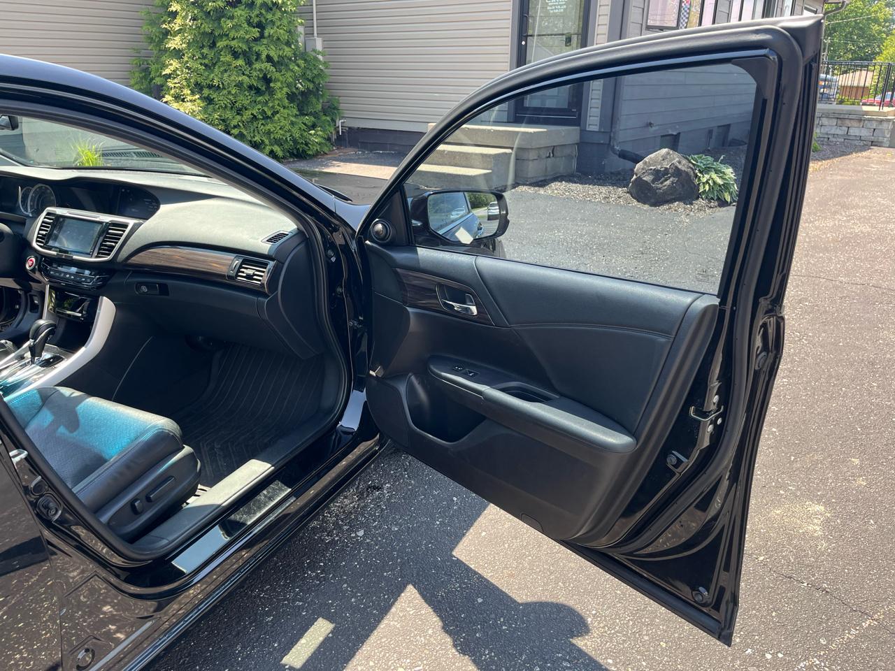 Honda Accord EX-L Sedan CVT 2016