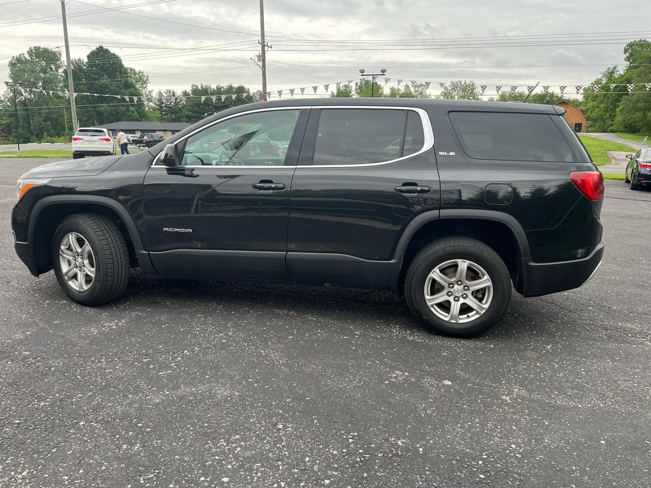 GMC Acadia SLE-1 FWD 2018