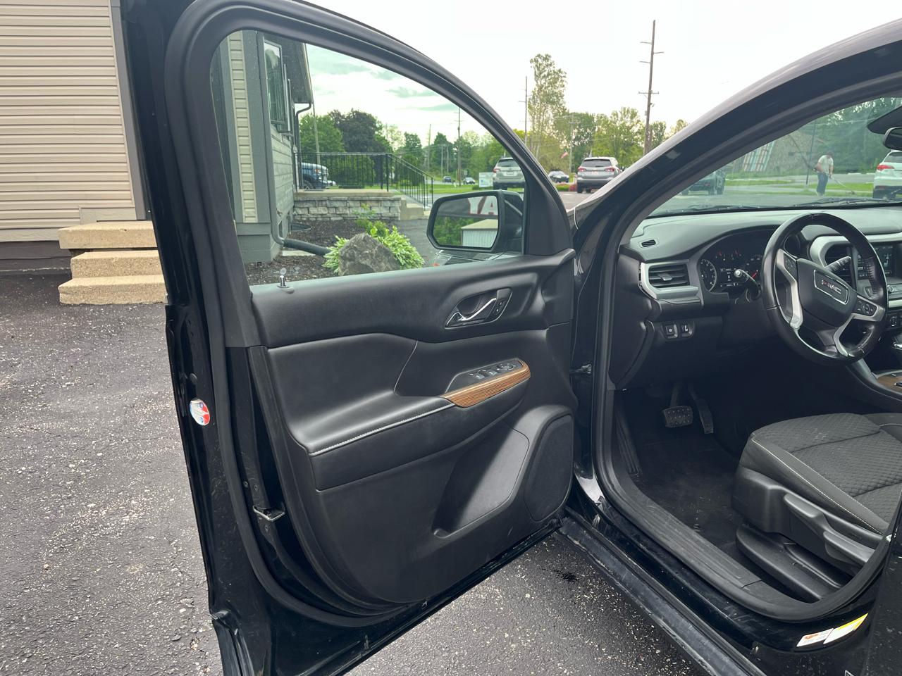 GMC Acadia SLE-1 FWD 2018