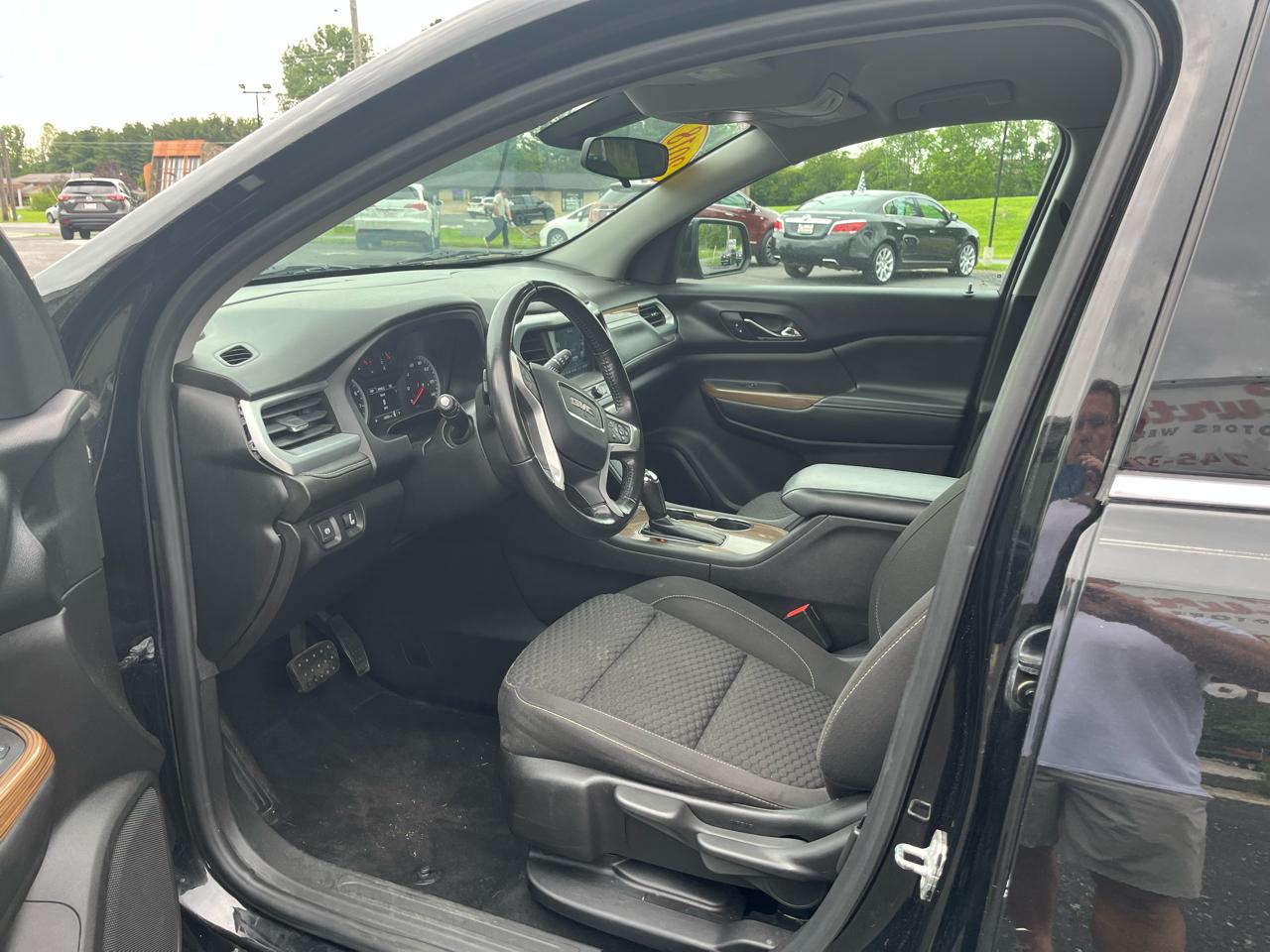 GMC Acadia SLE-1 FWD 2018