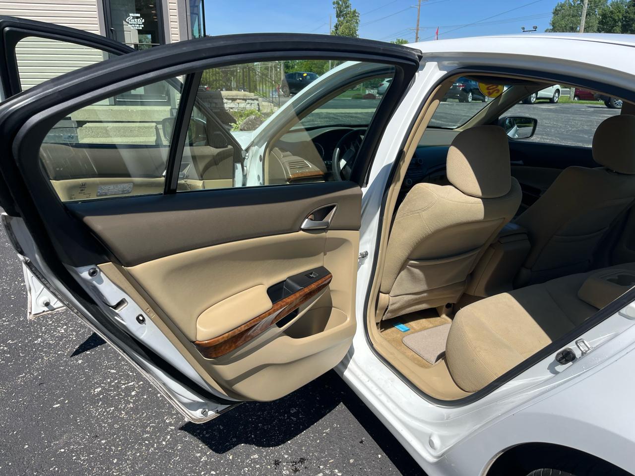 Honda Accord EX Sedan AT 2009