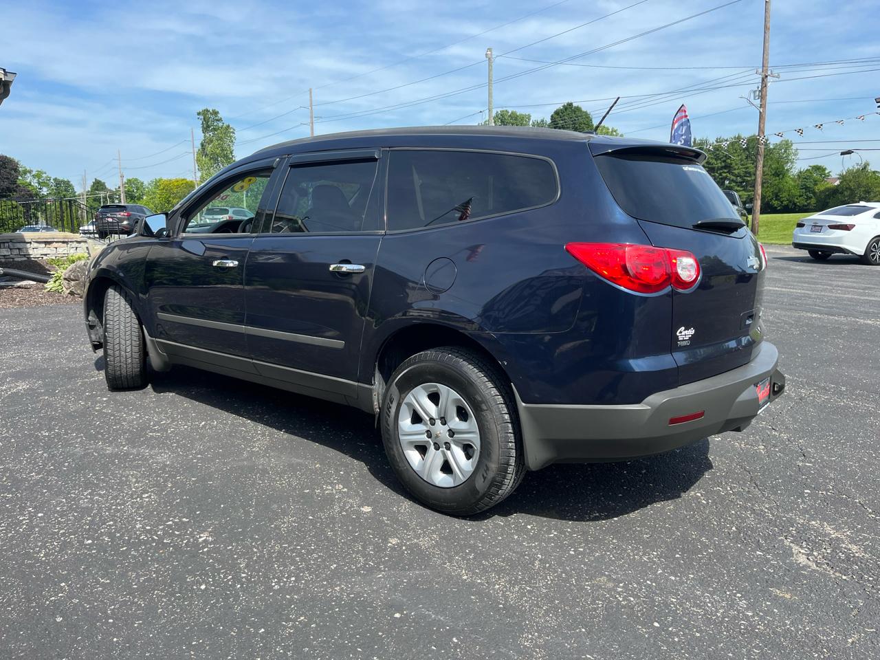 Chevrolet Traverse LS AWD w/PDC 2011