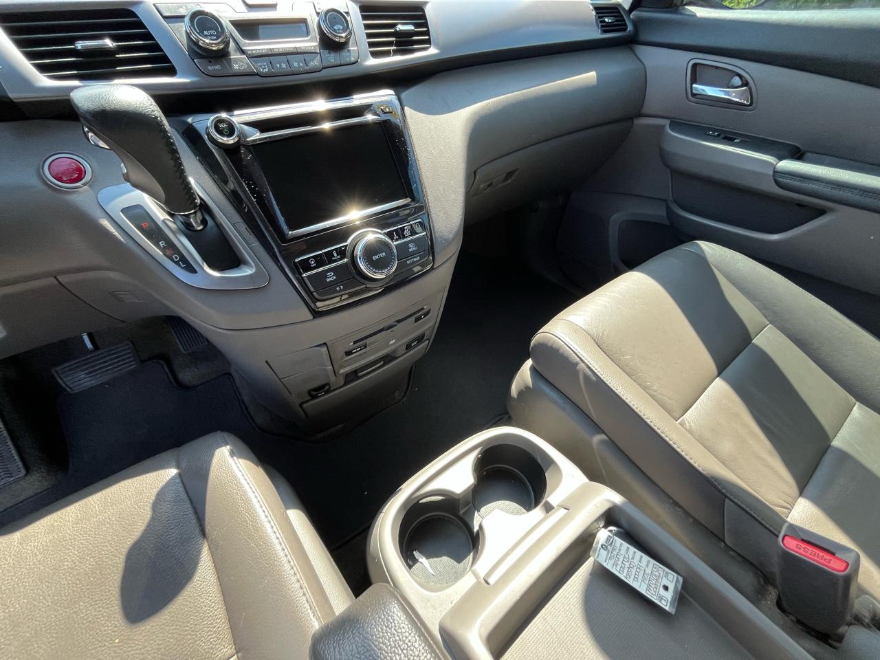 Honda Odyssey Touring 2014