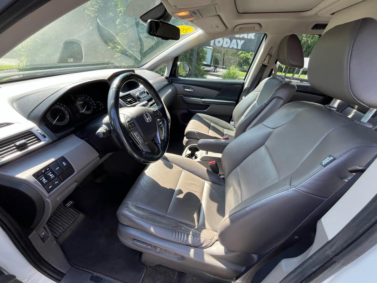 Honda Odyssey Touring 2014