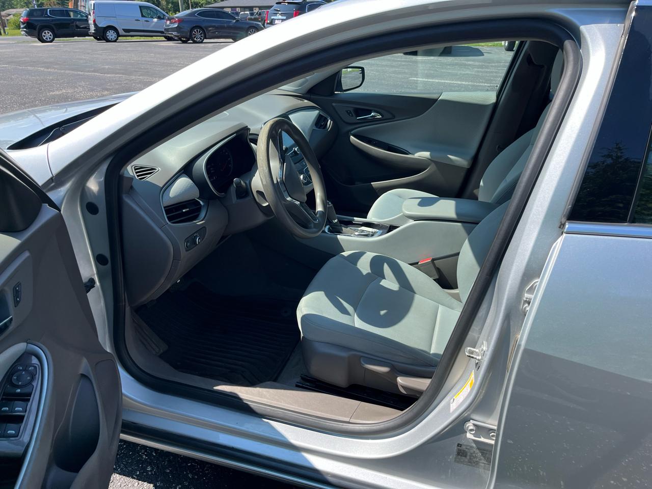 Chevrolet Malibu 1FL 2018