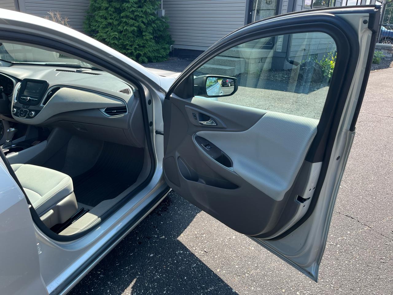Chevrolet Malibu 1FL 2018