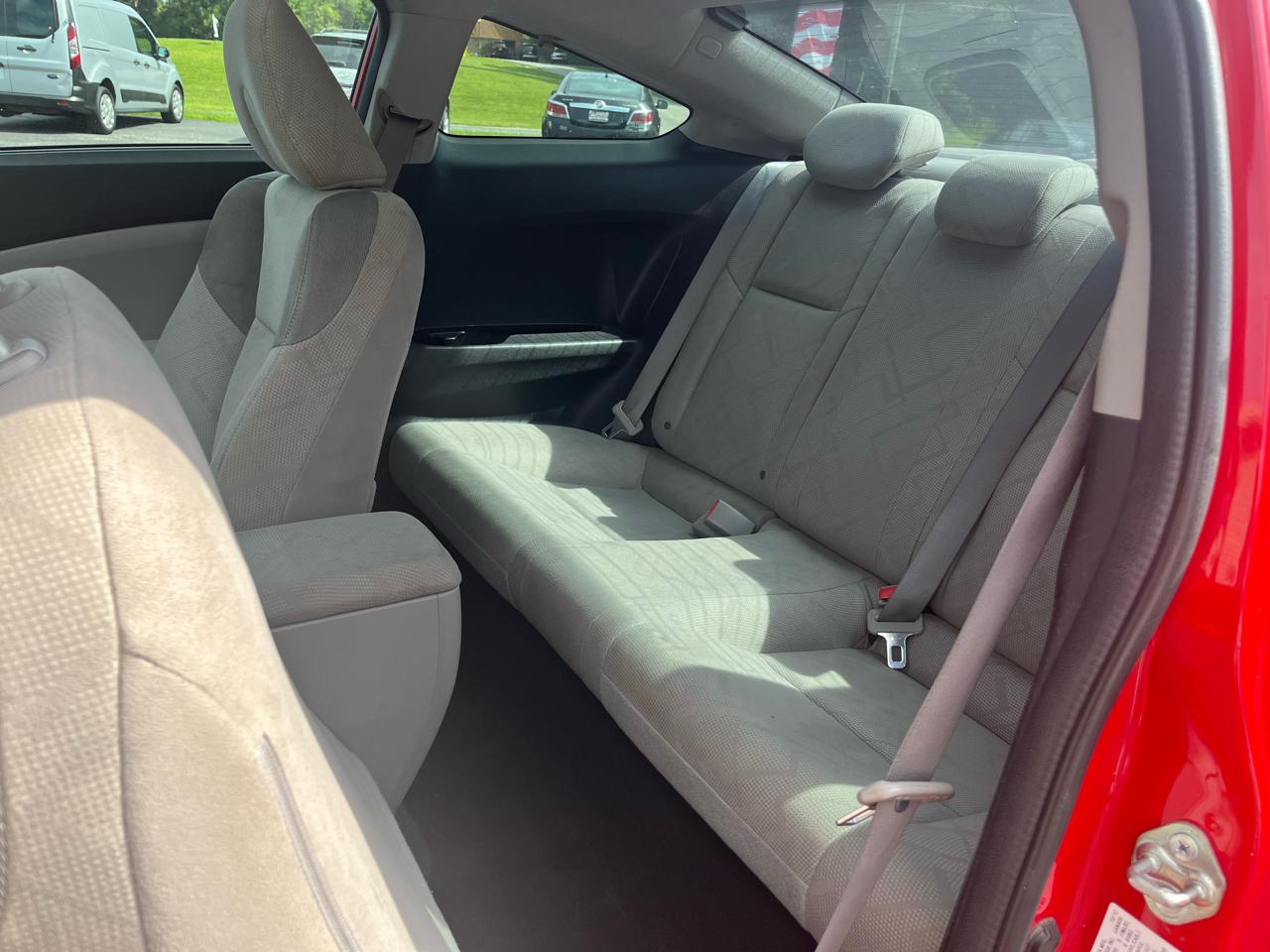 Honda Civic EX Coupe 5-Speed AT 2012