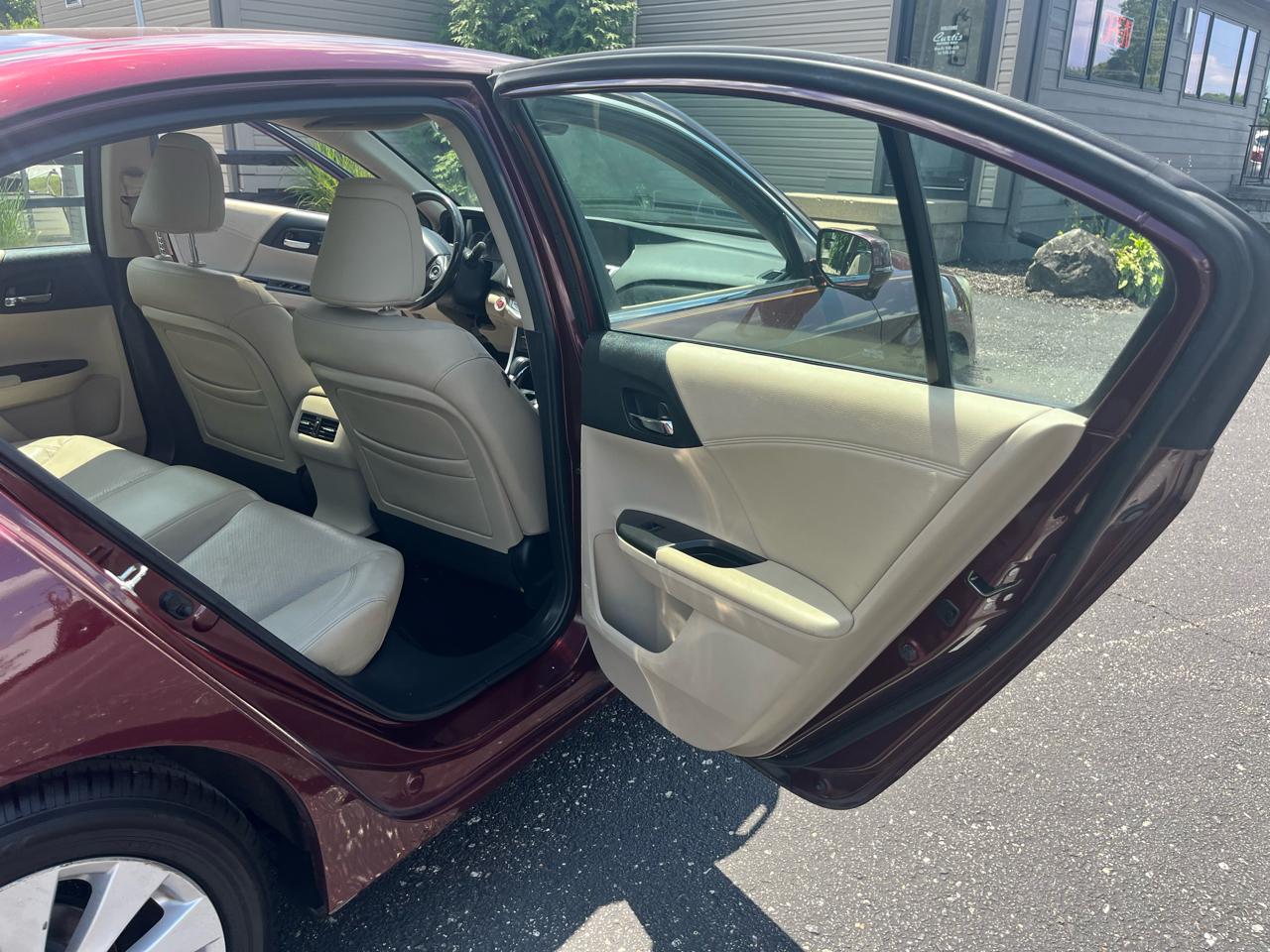 Honda Accord EX-L Sedan CVT 2013