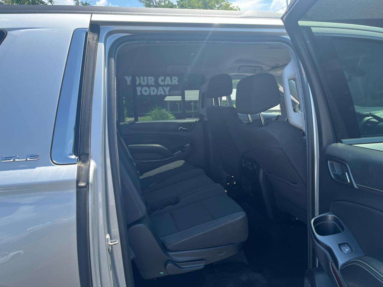 GMC Yukon XL SLE 4WD 2017