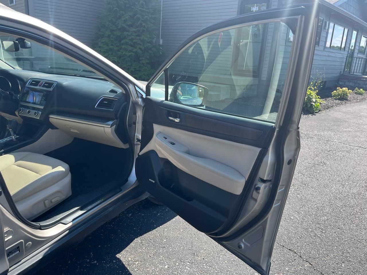 Subaru Outback 2.5i Limited 2017