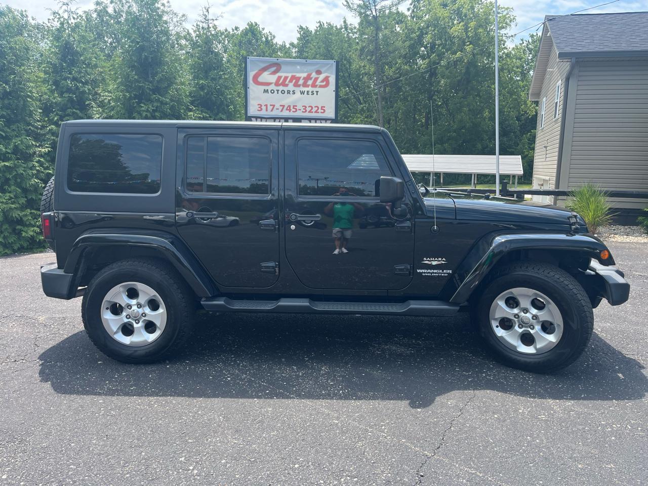 Jeep Wrangler Unlimited Sahara 4WD 2015