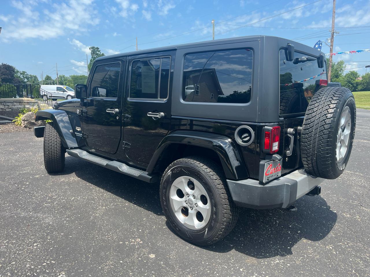 Jeep Wrangler Unlimited Sahara 4WD 2015
