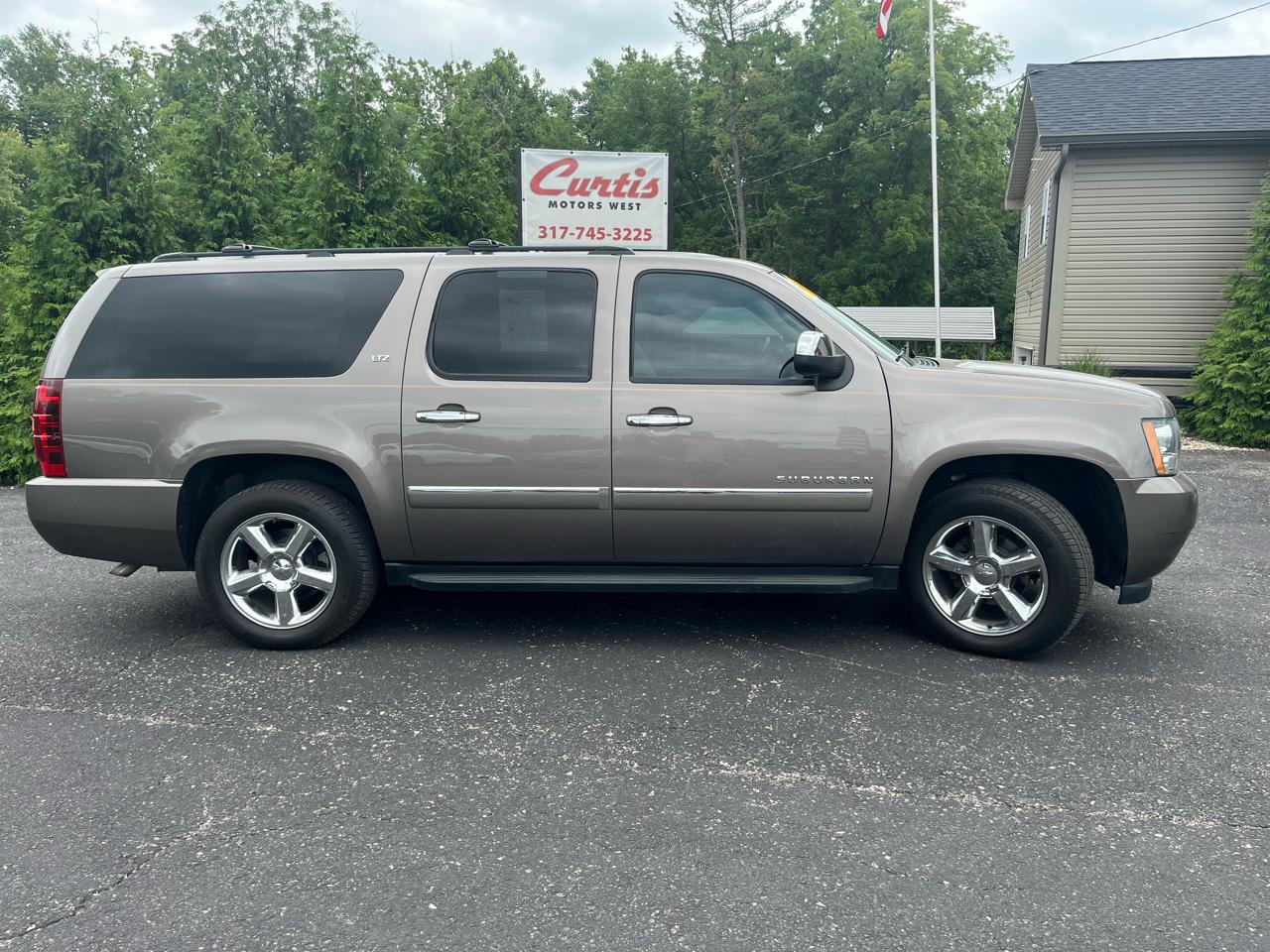 Chevrolet Suburban LTZ 1500 4WD 2014