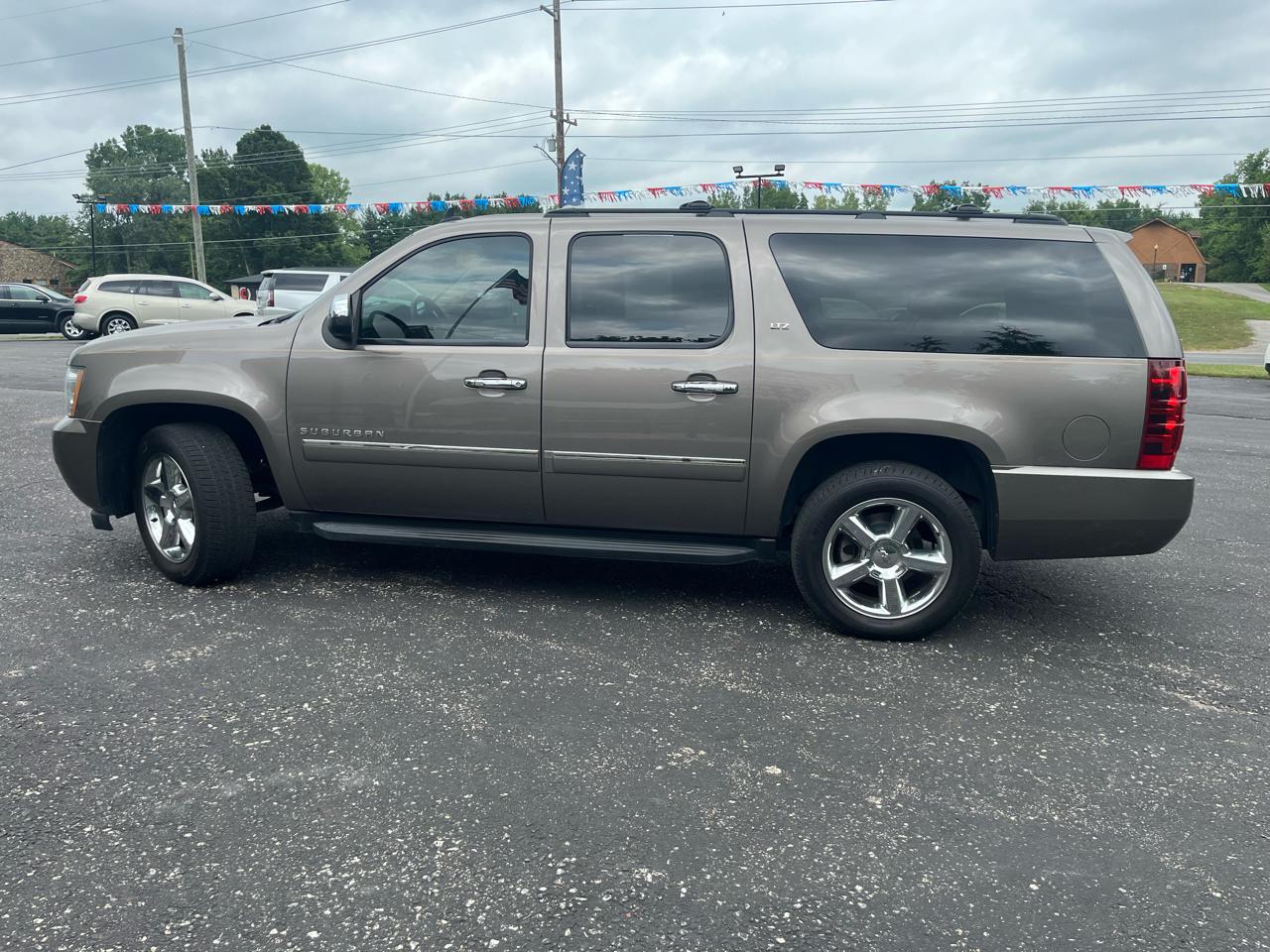 Chevrolet Suburban LTZ 1500 4WD 2014