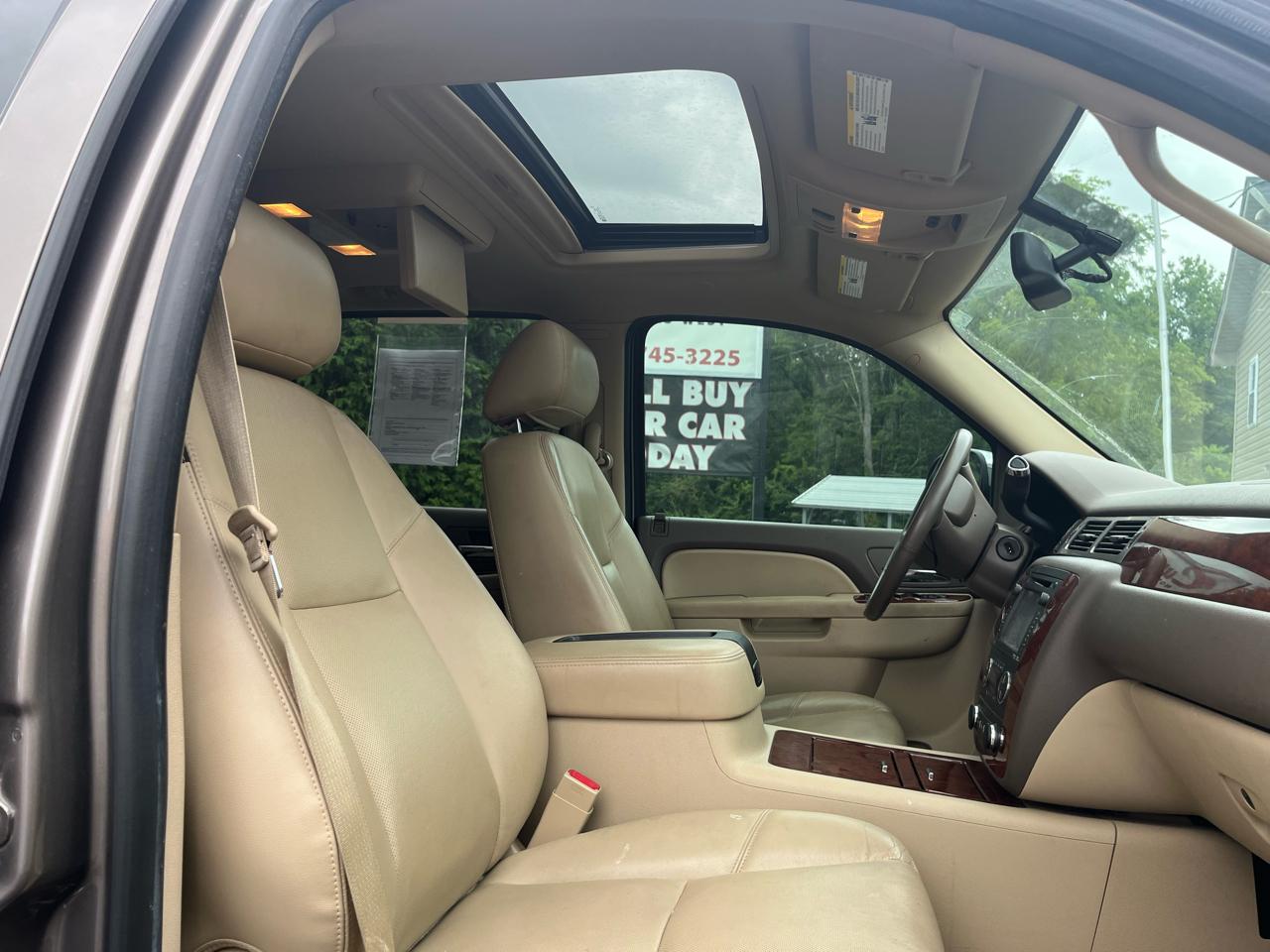 Chevrolet Suburban LTZ 1500 4WD 2014