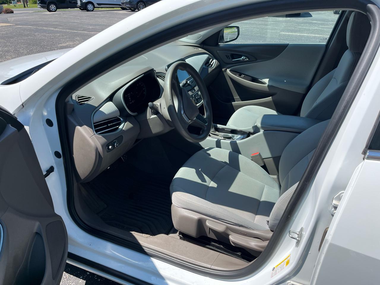 Chevrolet Malibu LS 2017