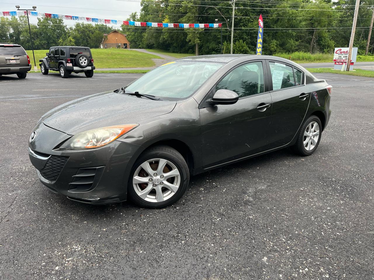 Mazda MAZDA3 i Touring 4-door 2010