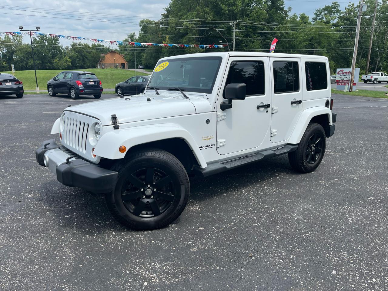 Jeep Wrangler Unlimited Sahara 4WD 2013