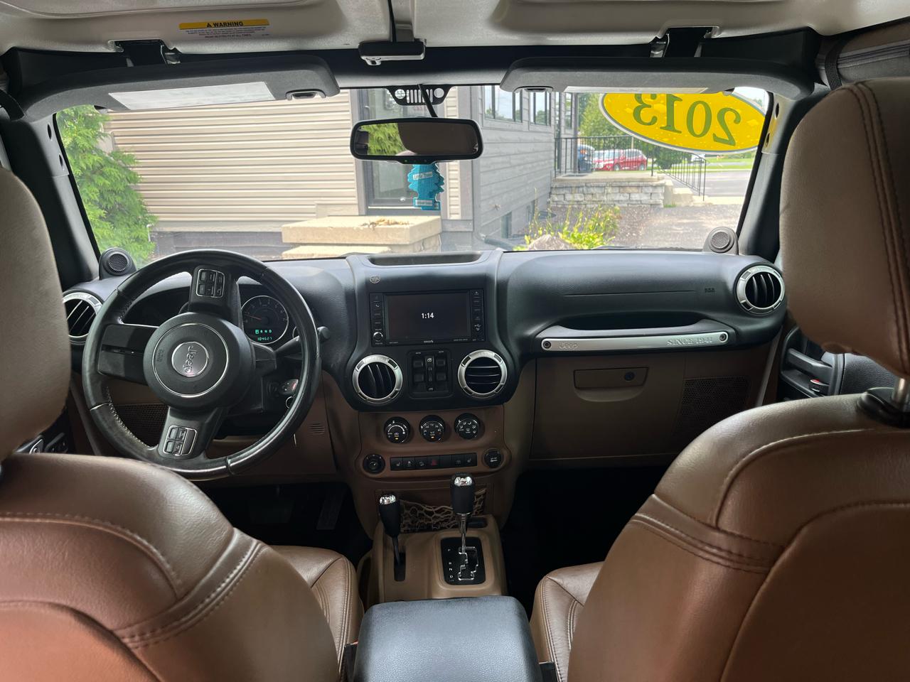 Jeep Wrangler Unlimited Sahara 4WD 2013