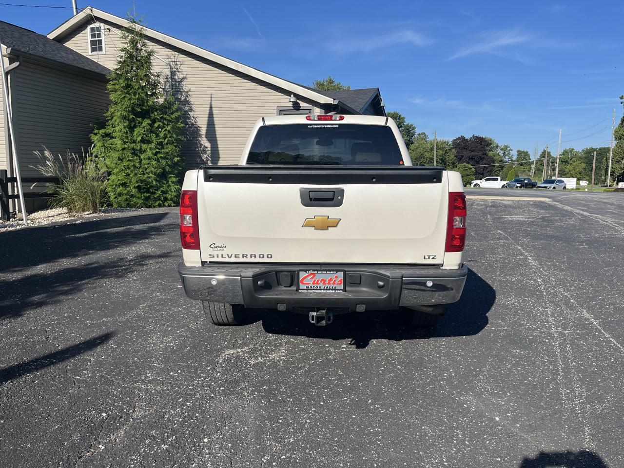 Chevrolet Silverado 1500 LTZ Crew Cab 4WD 2013