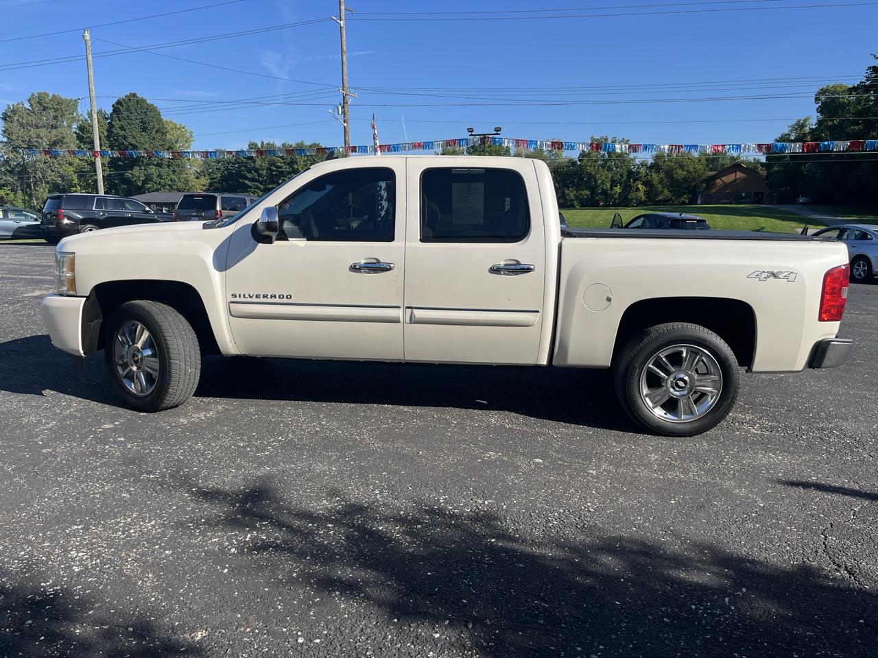 Chevrolet Silverado 1500 LTZ Crew Cab 4WD 2013