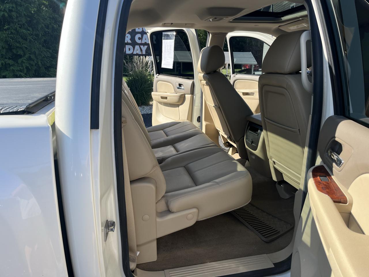 Chevrolet Silverado 1500 LTZ Crew Cab 4WD 2013