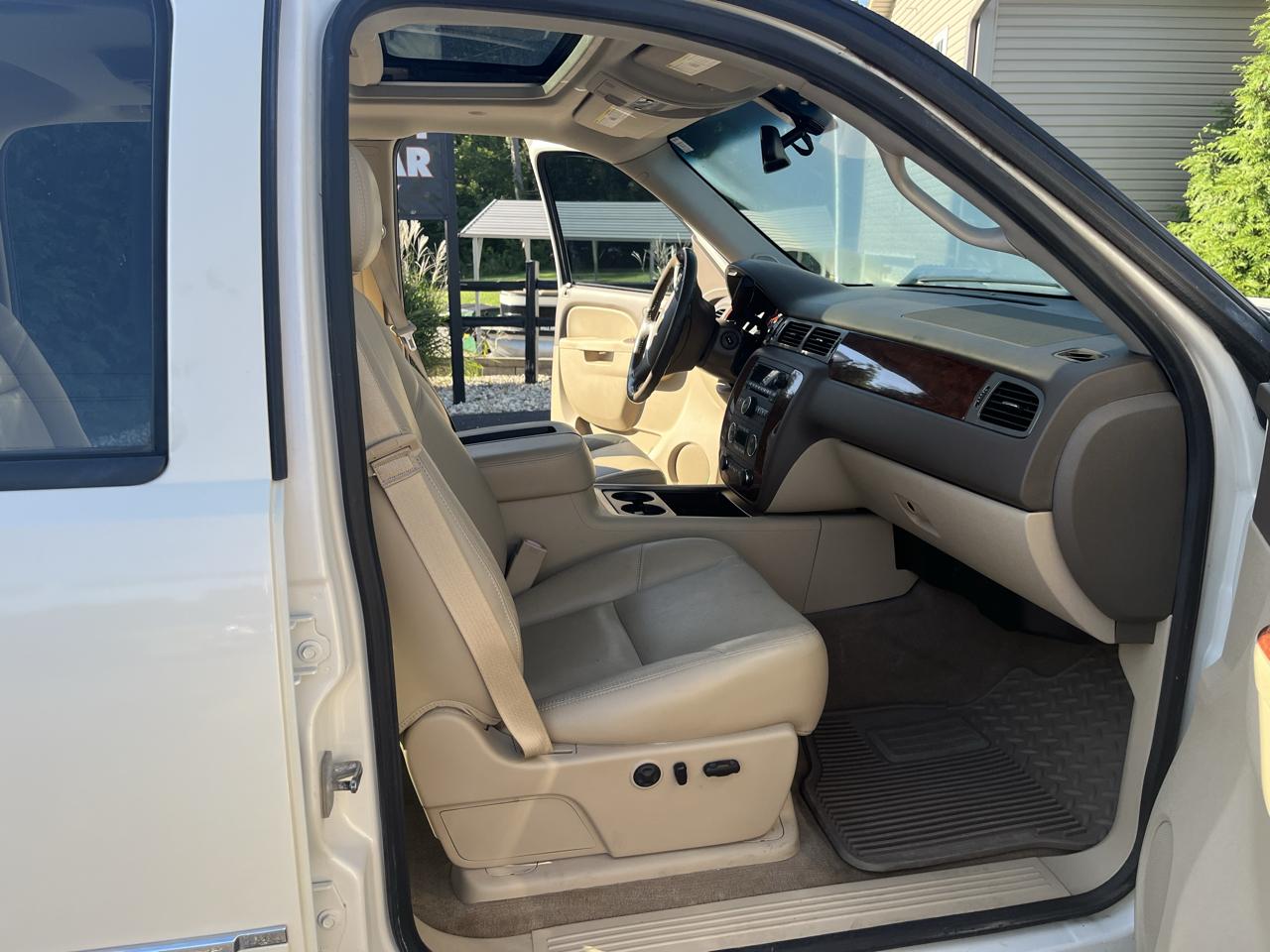 Chevrolet Silverado 1500 LTZ Crew Cab 4WD 2013