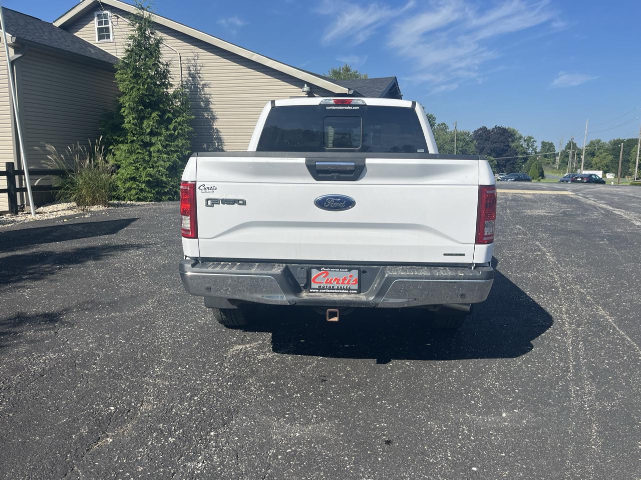 Ford F-150 Lariat SuperCrew 5.5-ft. Bed 4WD 2016