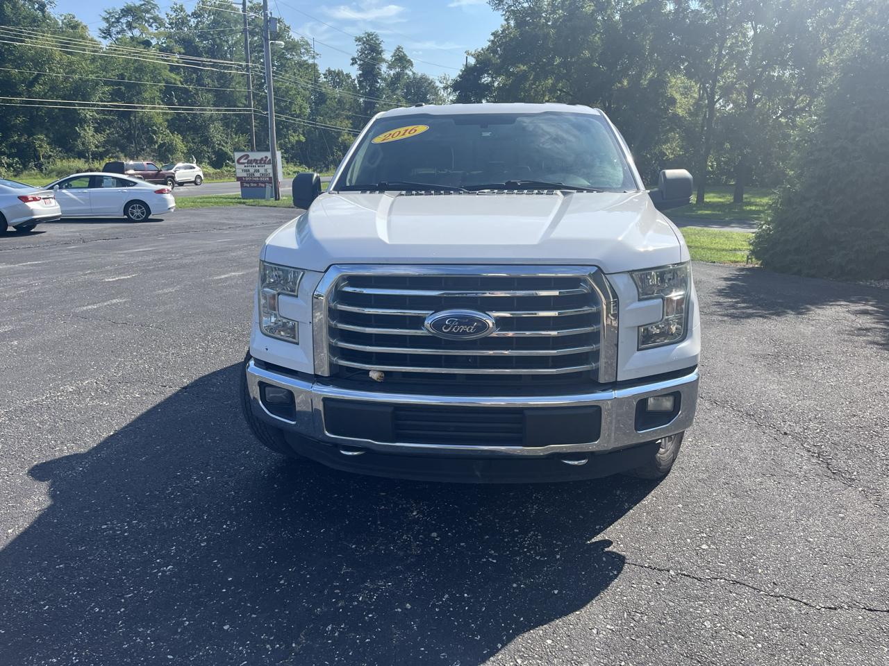 Ford F-150 Lariat SuperCrew 5.5-ft. Bed 4WD 2016