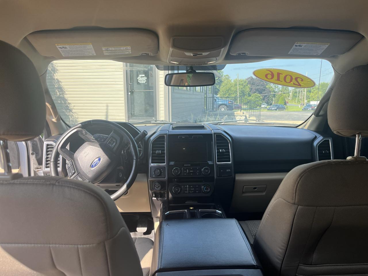 Ford F-150 Lariat SuperCrew 5.5-ft. Bed 4WD 2016