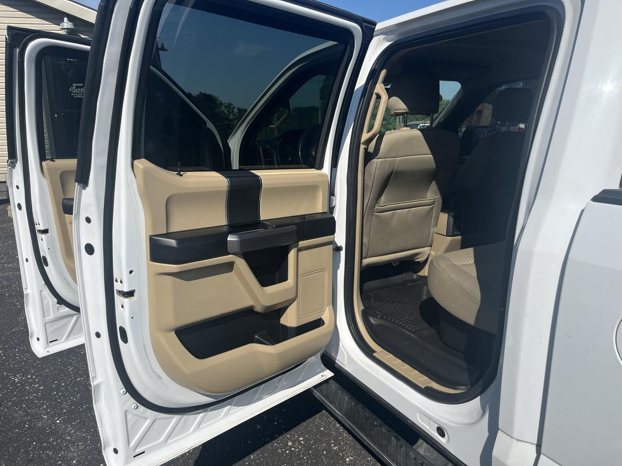 Ford F-150 Lariat SuperCrew 5.5-ft. Bed 4WD 2016