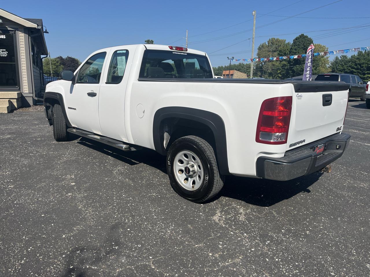 GMC Sierra 1500 Work Truck Ext. Cab 2WD 2013