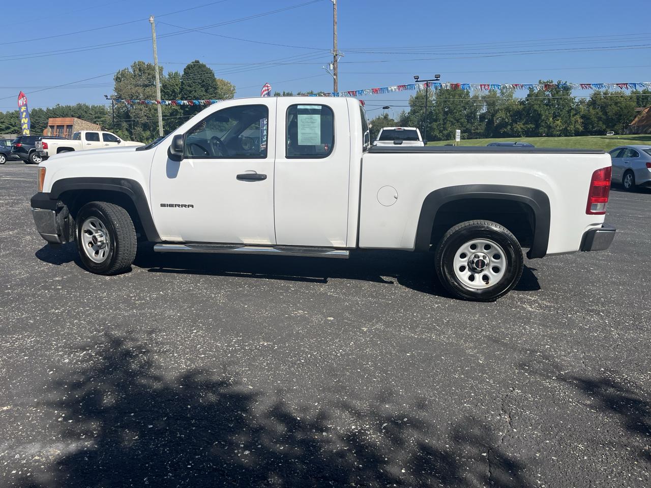 GMC Sierra 1500 Work Truck Ext. Cab 2WD 2013