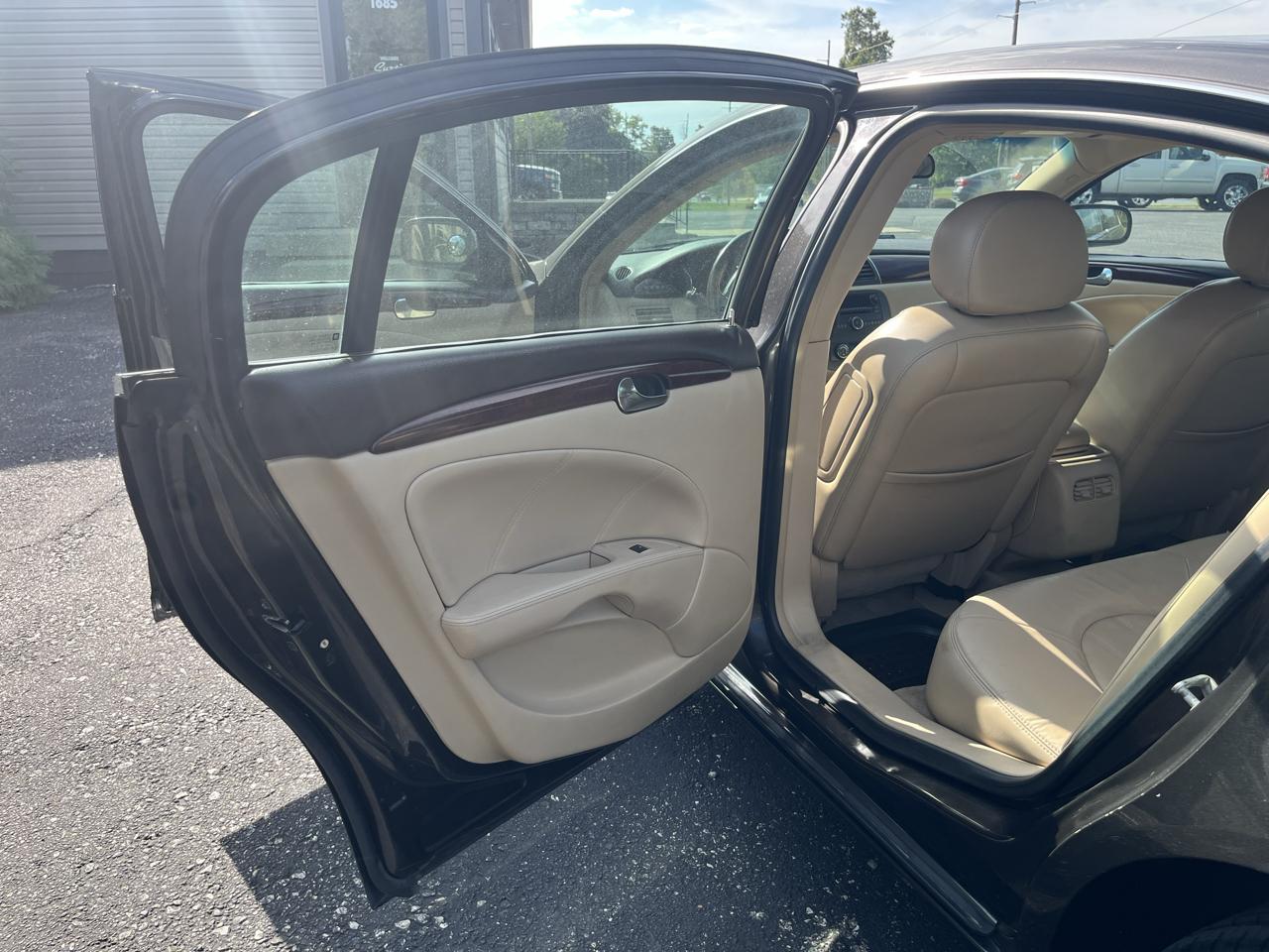 Buick Lucerne CXL V6 2007