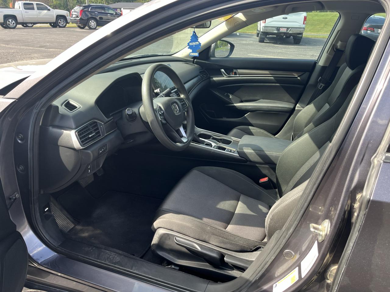 Honda Accord LX CVT 2019