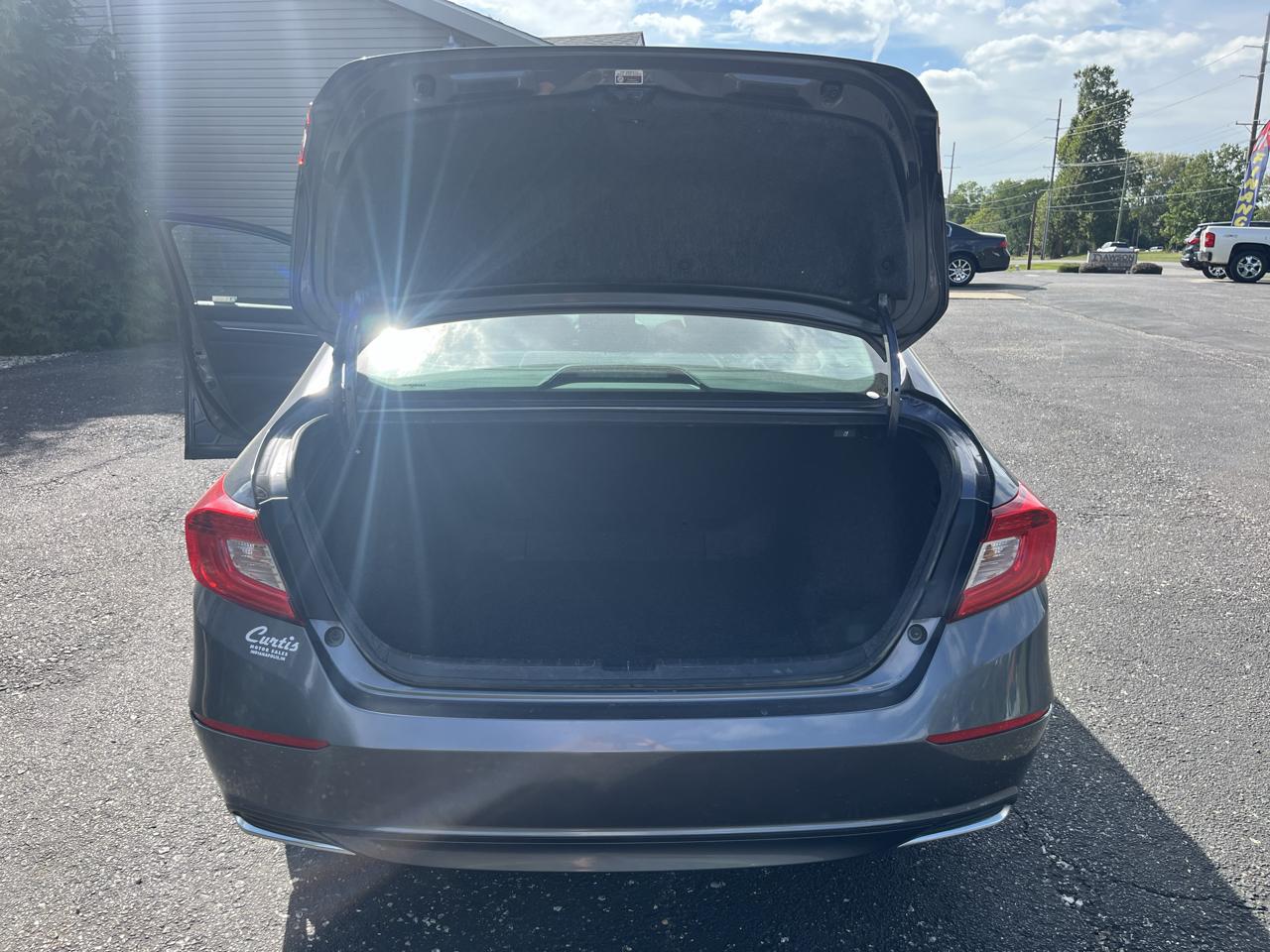Honda Accord LX CVT 2019